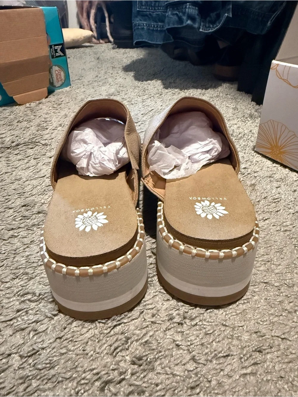 NWT Yellow Box Platform Sandals “Ayama” in Taupe - Picture 3 of 4